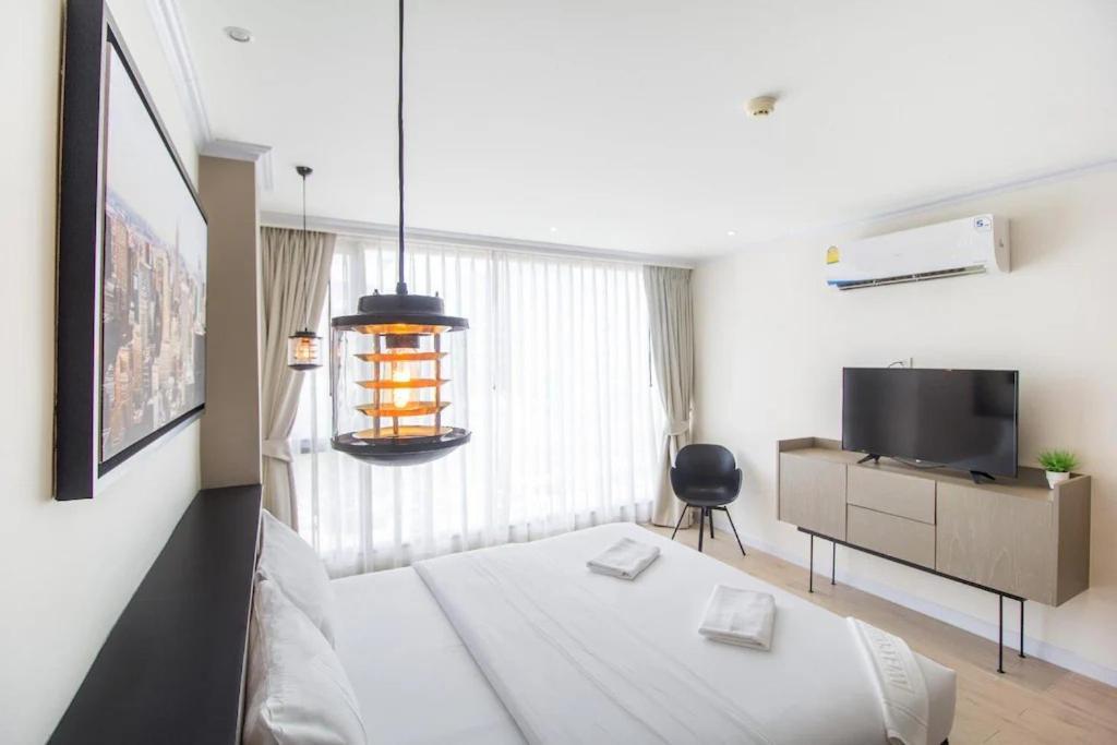 Hotel The Corner Hua Hin Esterno foto